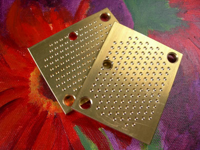  Zoozis polka dot texture plate